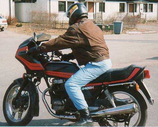 Honda CB400N 2